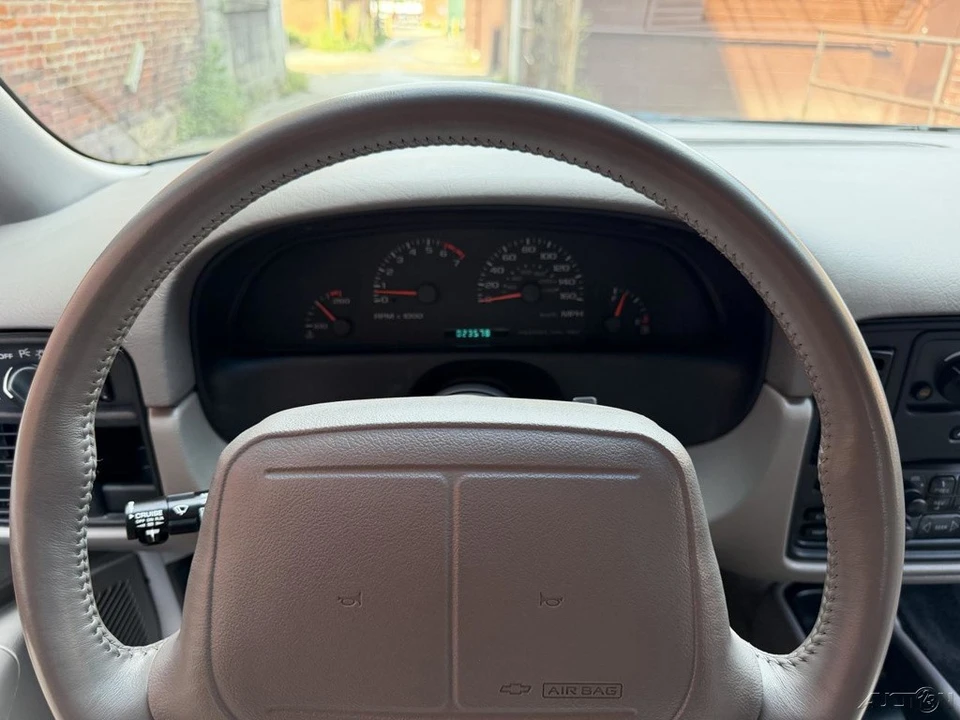 1996 Chevrolet Impala 7th Gen - Image 20 of 24