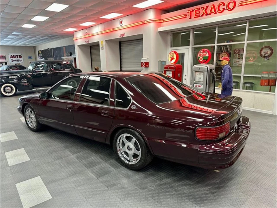 1996 Chevrolet Impala 7th Gen - Image 8 of 31