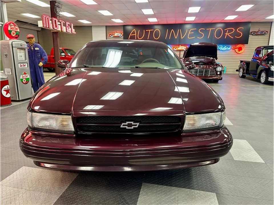 1996 Chevrolet Impala 7th Gen - Image 3 of 31