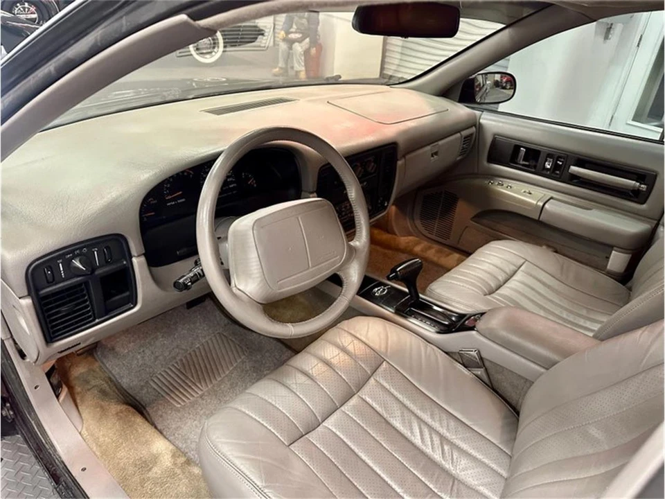 1996 Chevrolet Impala 7th Gen - Image 25 of 31