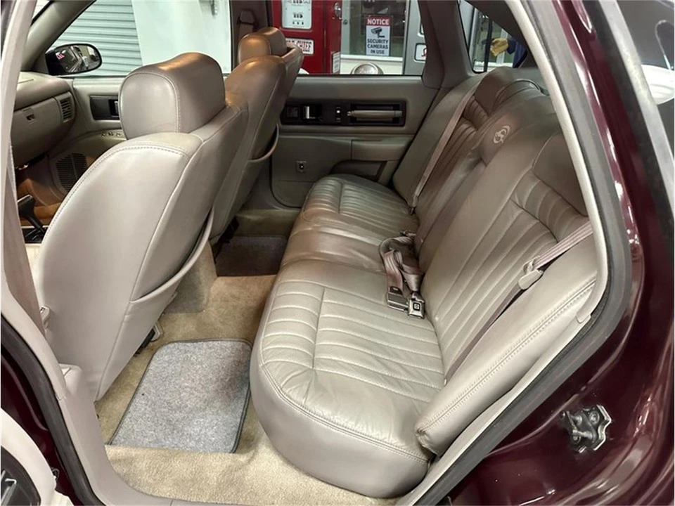 1996 Chevrolet Impala 7th Gen - Image 26 of 31