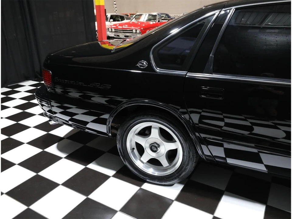 1996 Chevrolet Impala 7th Gen - Image 17 of 31