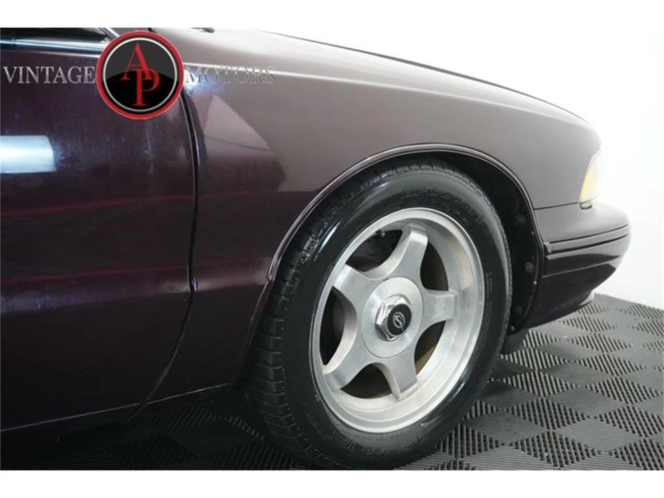 1996 Chevrolet Impala 7th Gen - Image 27 of 31