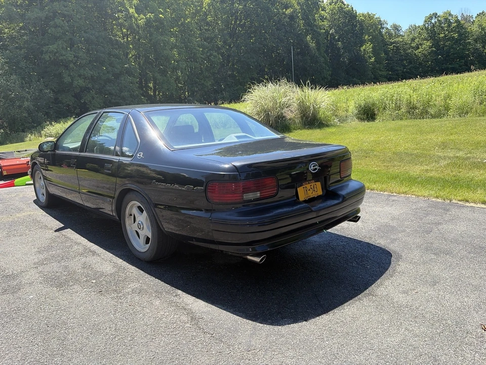 1996 Chevrolet Impala 7th Gen - Image 9 of 31