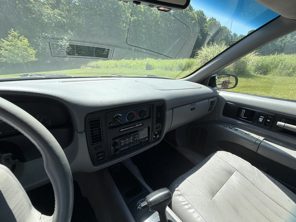 1996 Chevrolet Impala 7th Gen - Image 25 of 31