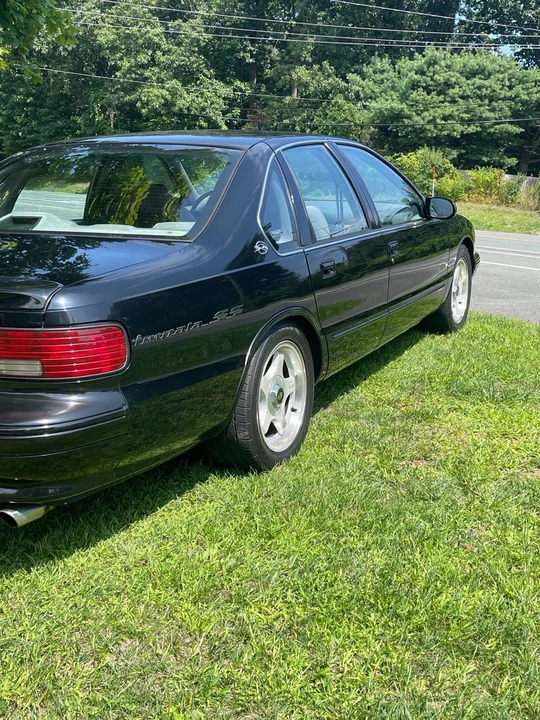 1996 Chevrolet Impala 7th Gen - Image 3 of 31