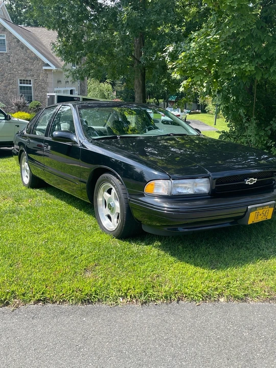 1996 Chevrolet Impala 7th Gen - Image 2 of 31