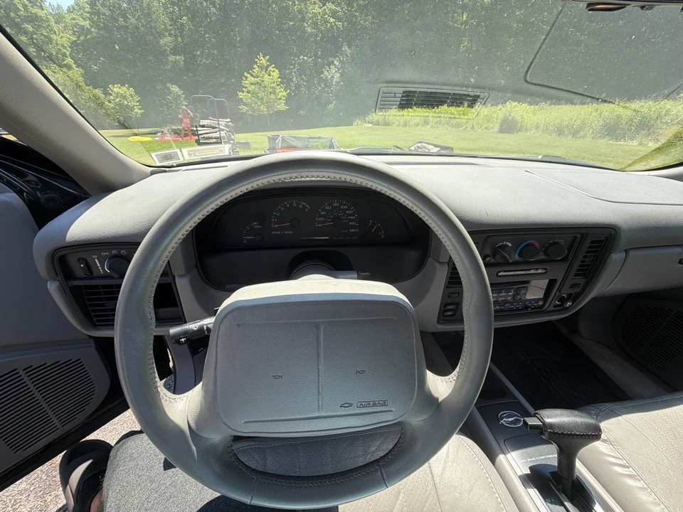1996 Chevrolet Impala 7th Gen - Image 24 of 31