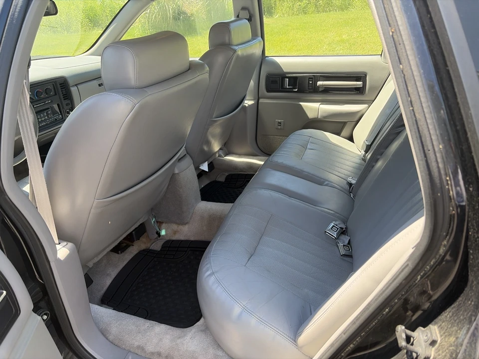 1996 Chevrolet Impala 7th Gen - Image 16 of 31