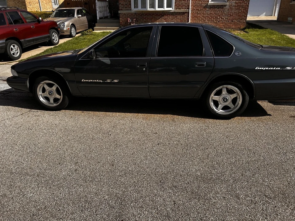 1996 Chevrolet Impala 8th Gen - Image 9 of 17