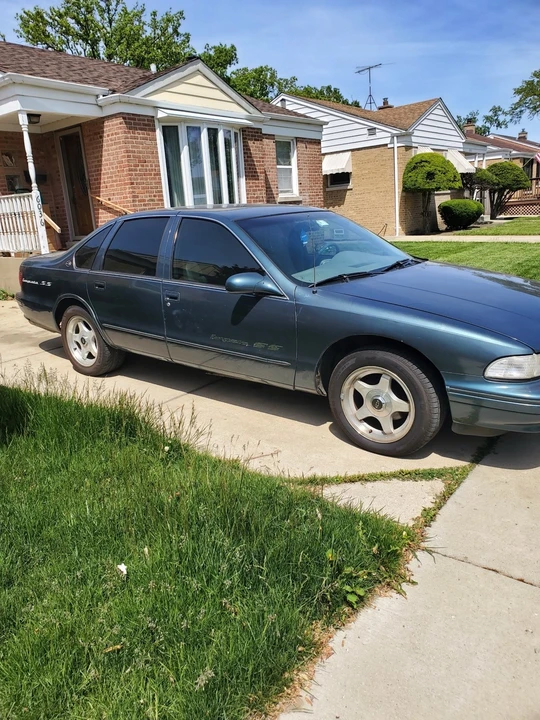 1996 Chevrolet Impala 8th Gen - Image 3 of 17