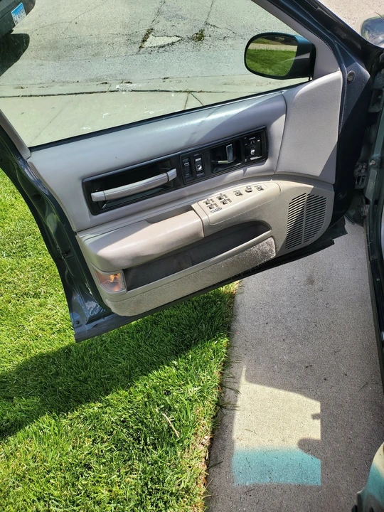 1996 Chevrolet Impala 8th Gen - Image 14 of 17