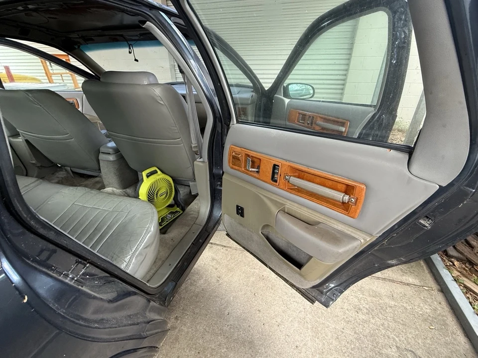 1996 Chevrolet Impala 8th Gen - Image 19 of 21