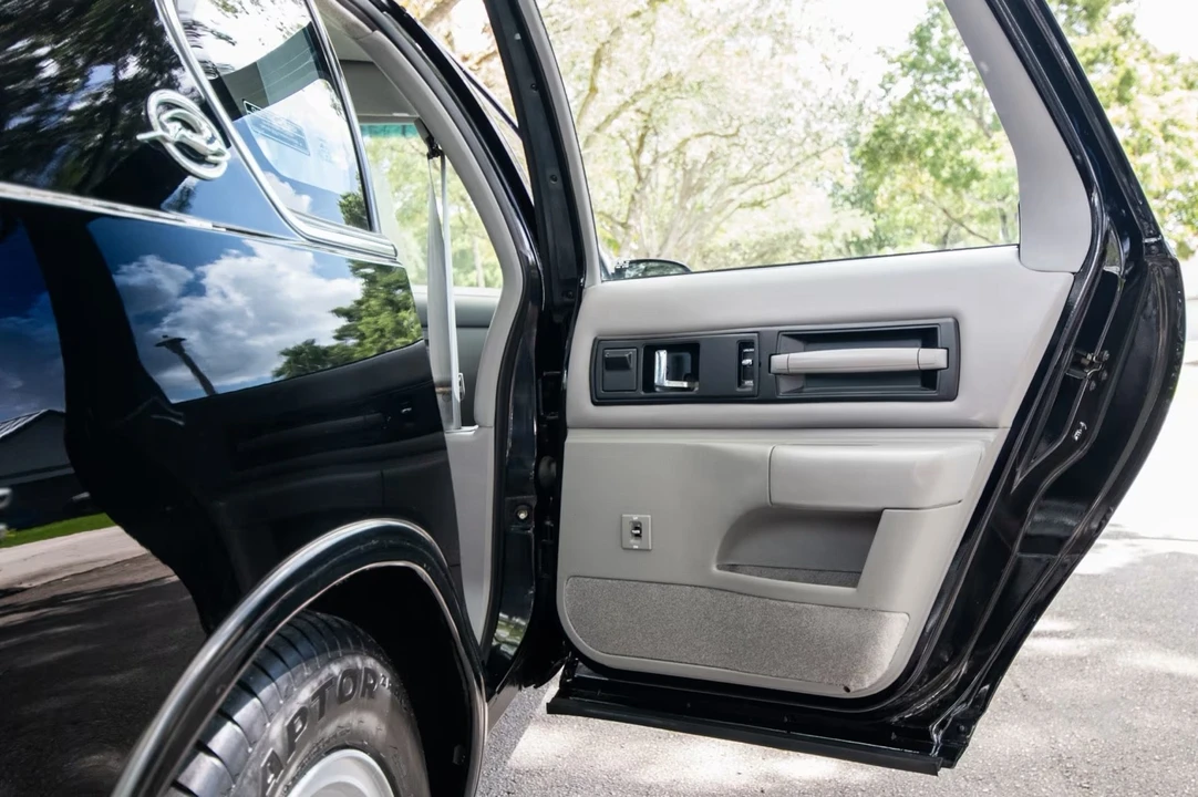 1996 Chevrolet Impala 7th Gen - Image 27 of 31