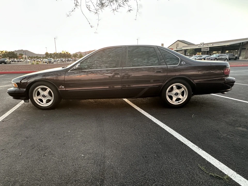 1996 Chevrolet Impala 7th Gen - Image 2 of 24