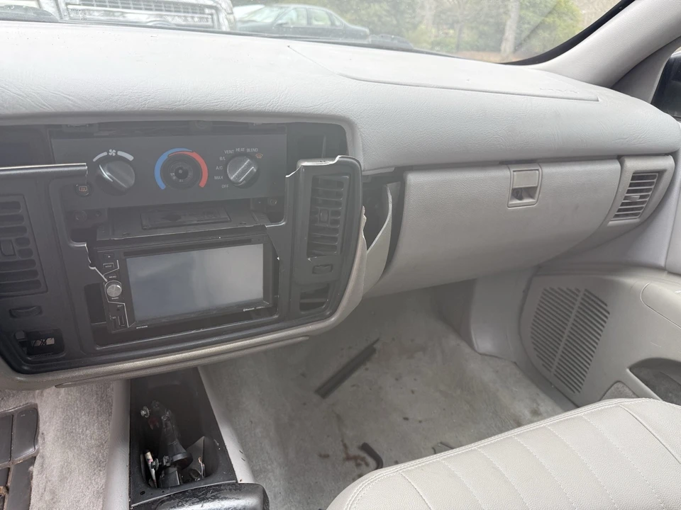 1996 Chevrolet Impala 7th Gen - Image 9 of 18