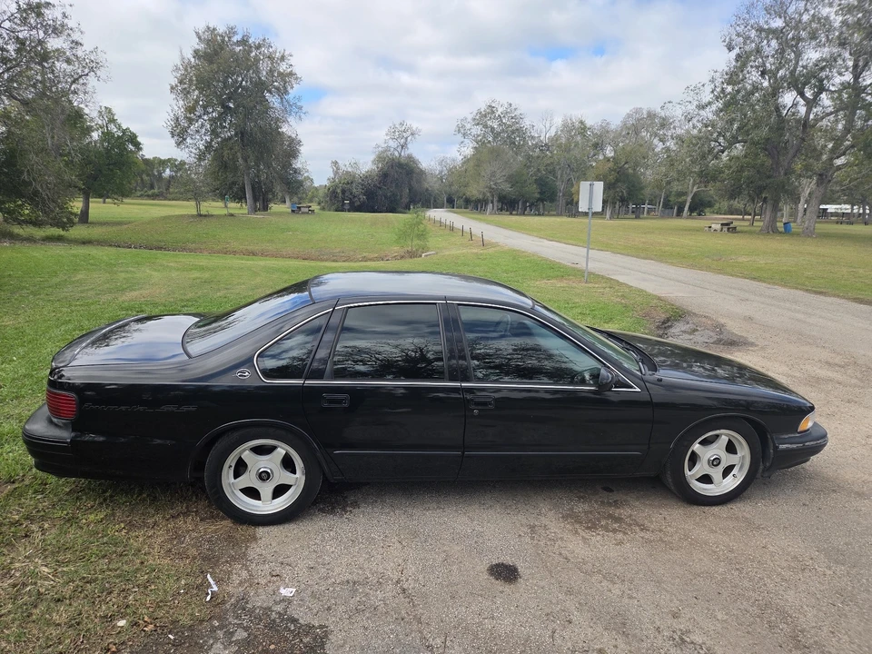 1996 Chevrolet Impala 8th Gen - Image 13 of 21