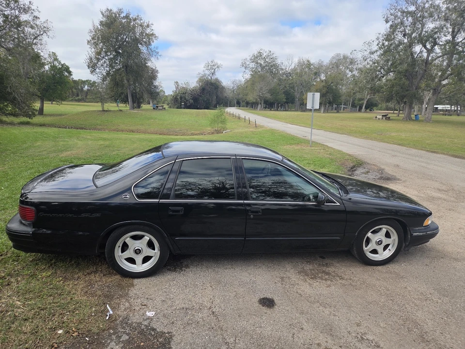 1996 Chevrolet Impala 8th Gen - Image 14 of 21