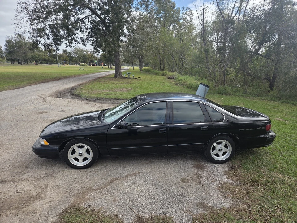 1996 Chevrolet Impala 8th Gen - Image 4 of 21