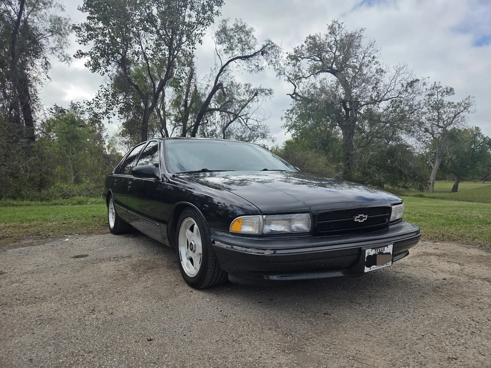 1996 Chevrolet Impala 8th Gen - Image 17 of 21