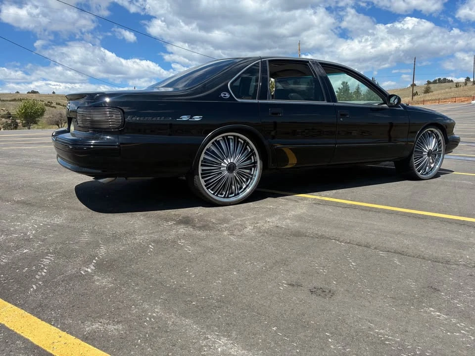 1996 Chevrolet Impala 7th Gen - Image 4 of 8