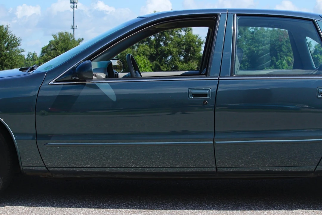 1996 Chevrolet Impala 7th Gen - Image 28 of 31