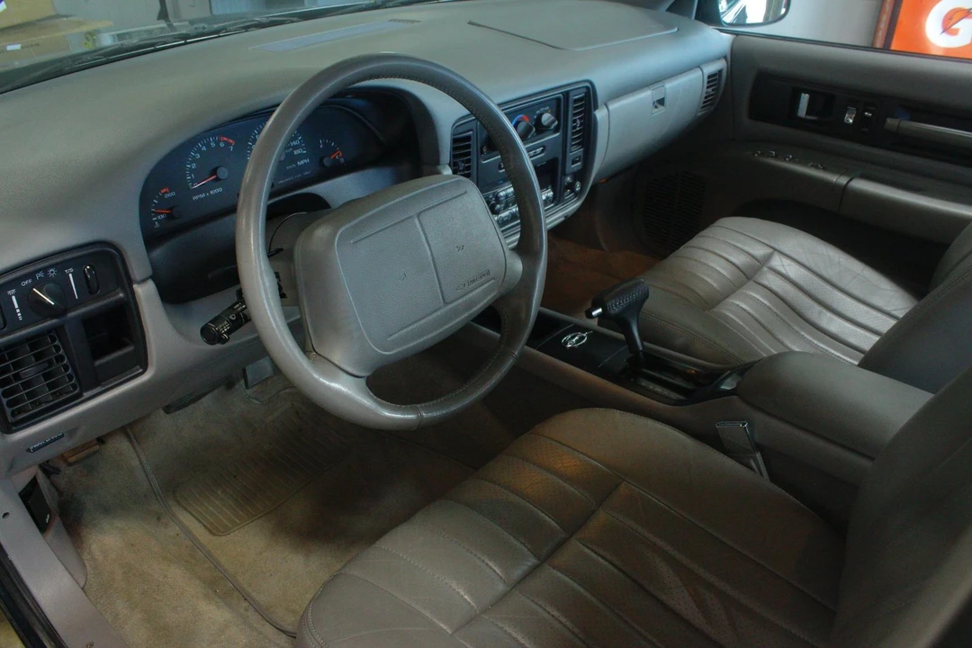 1996 Chevrolet Impala 7th Gen - Image 20 of 31