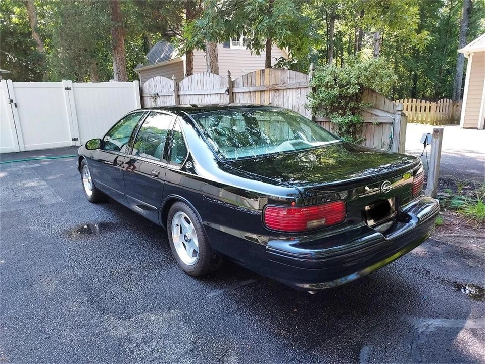 1996 Chevrolet Impala 7th Gen - Image 7 of 14