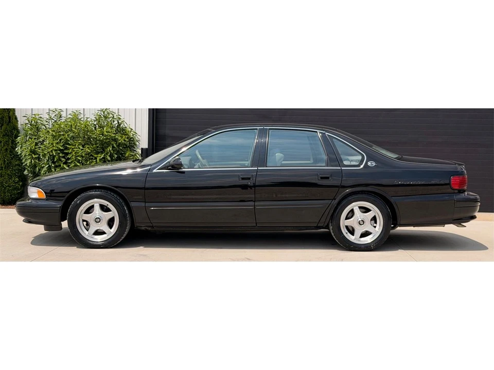 1996 Chevrolet Impala 7th Gen - Image 3 of 31