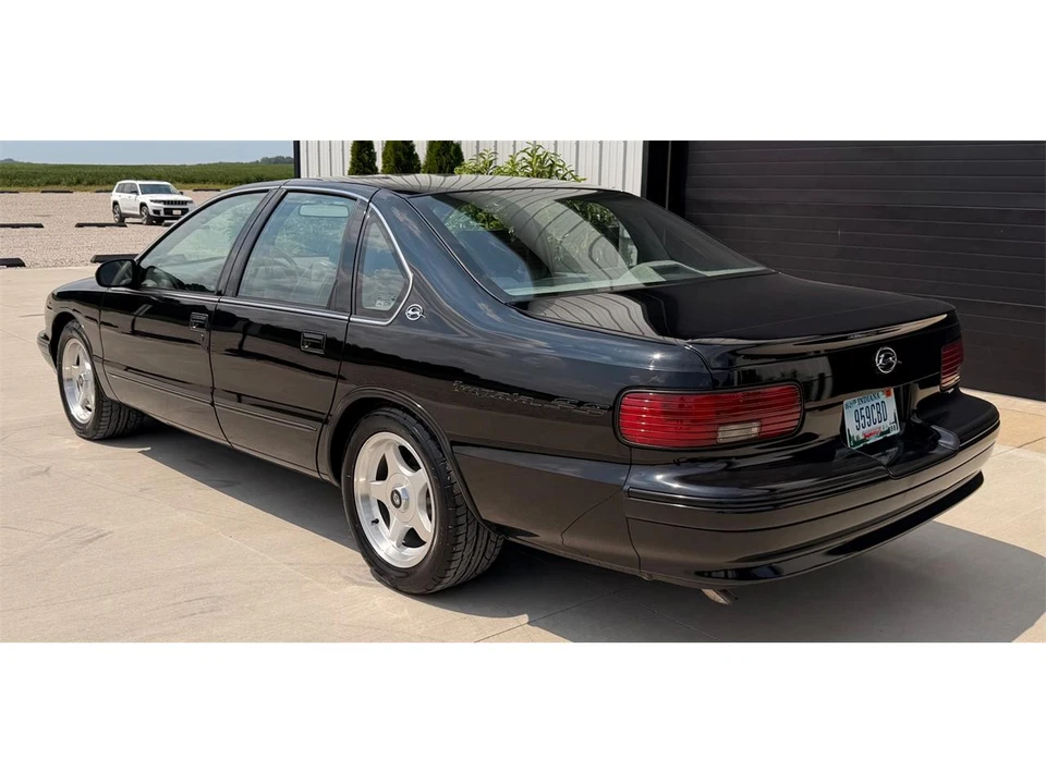 1996 Chevrolet Impala 7th Gen - Image 4 of 31