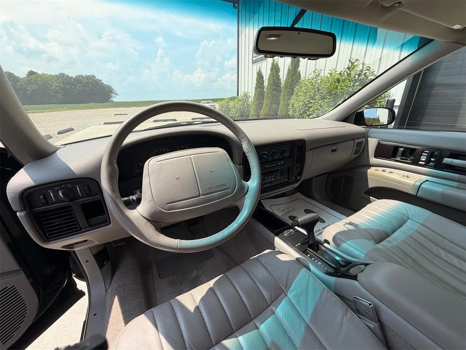1996 Chevrolet Impala 7th Gen - Image 18 of 31