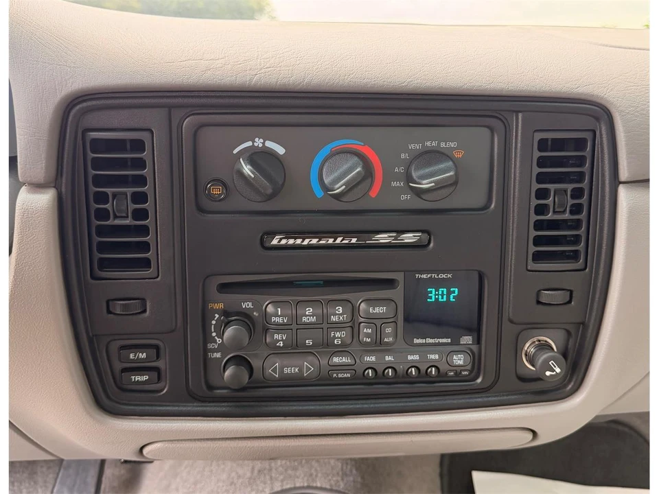 1996 Chevrolet Impala 7th Gen - Image 23 of 31
