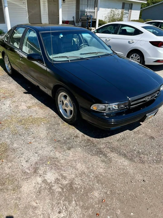 1996 Chevrolet Impala 7th Gen - Image 2 of 7