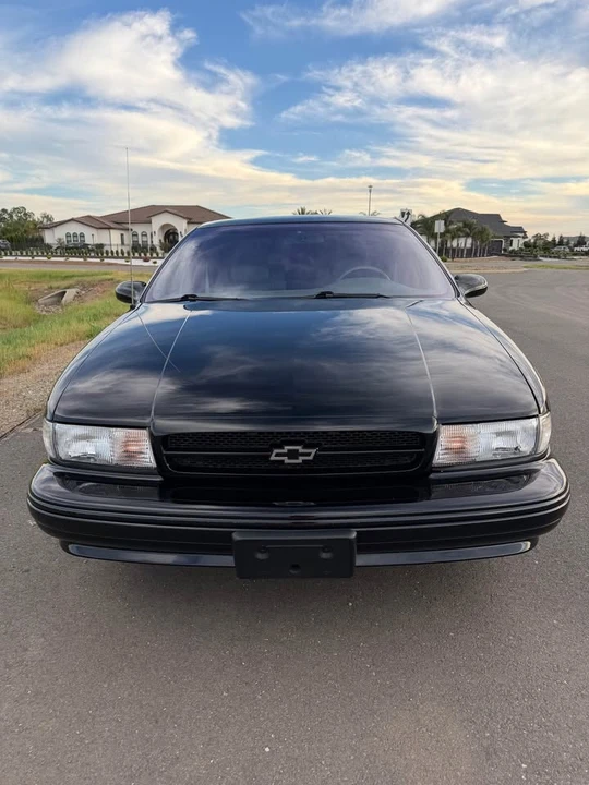 1996 Chevrolet Impala 7th Gen - Image 2 of 10