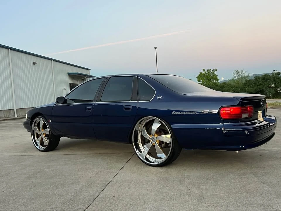 1996 Chevrolet Impala 7th Gen - Image 5 of 13