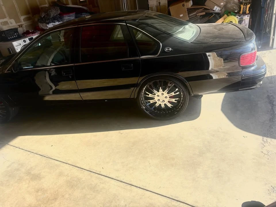 1996 Chevrolet Impala 7th Gen - Image 2 of 9