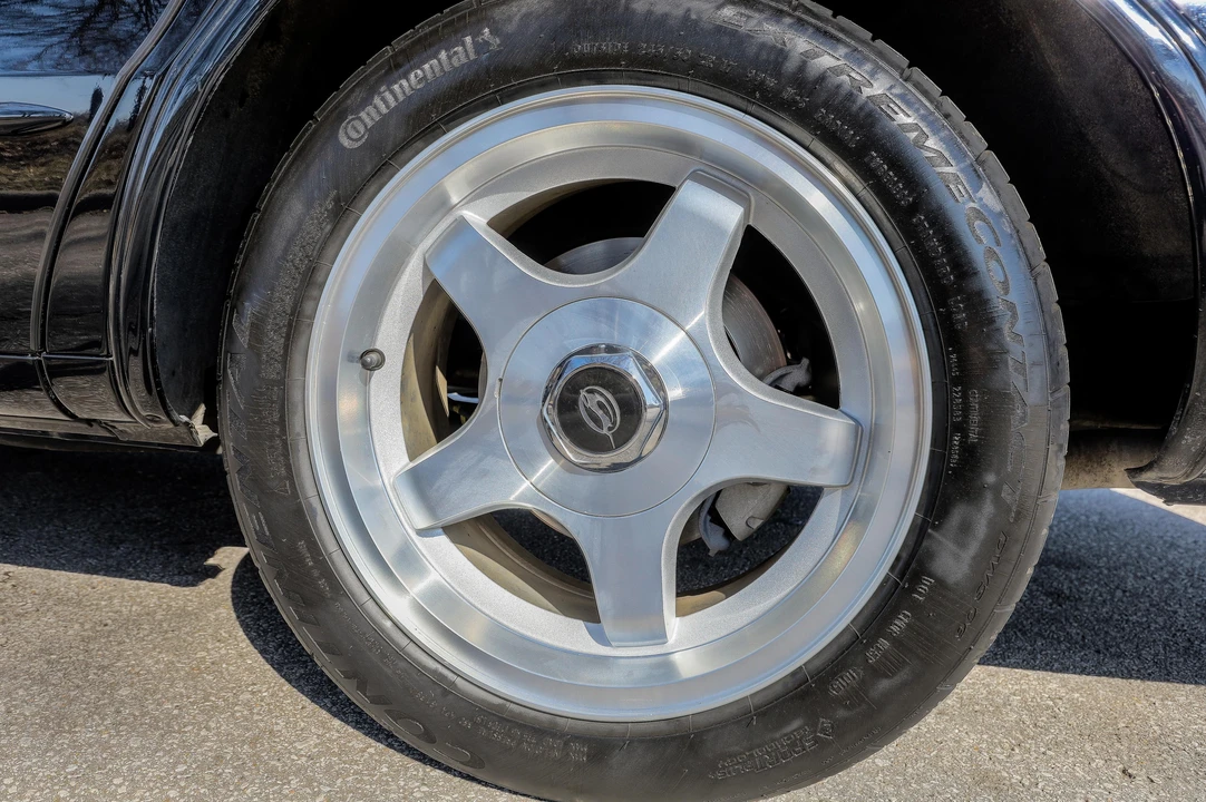 1996 Chevrolet Impala 7th Gen - Image 17 of 19