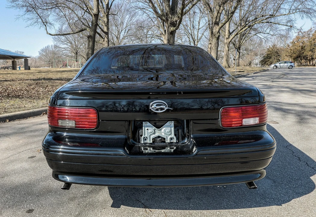 1996 Chevrolet Impala 7th Gen - Image 3 of 19