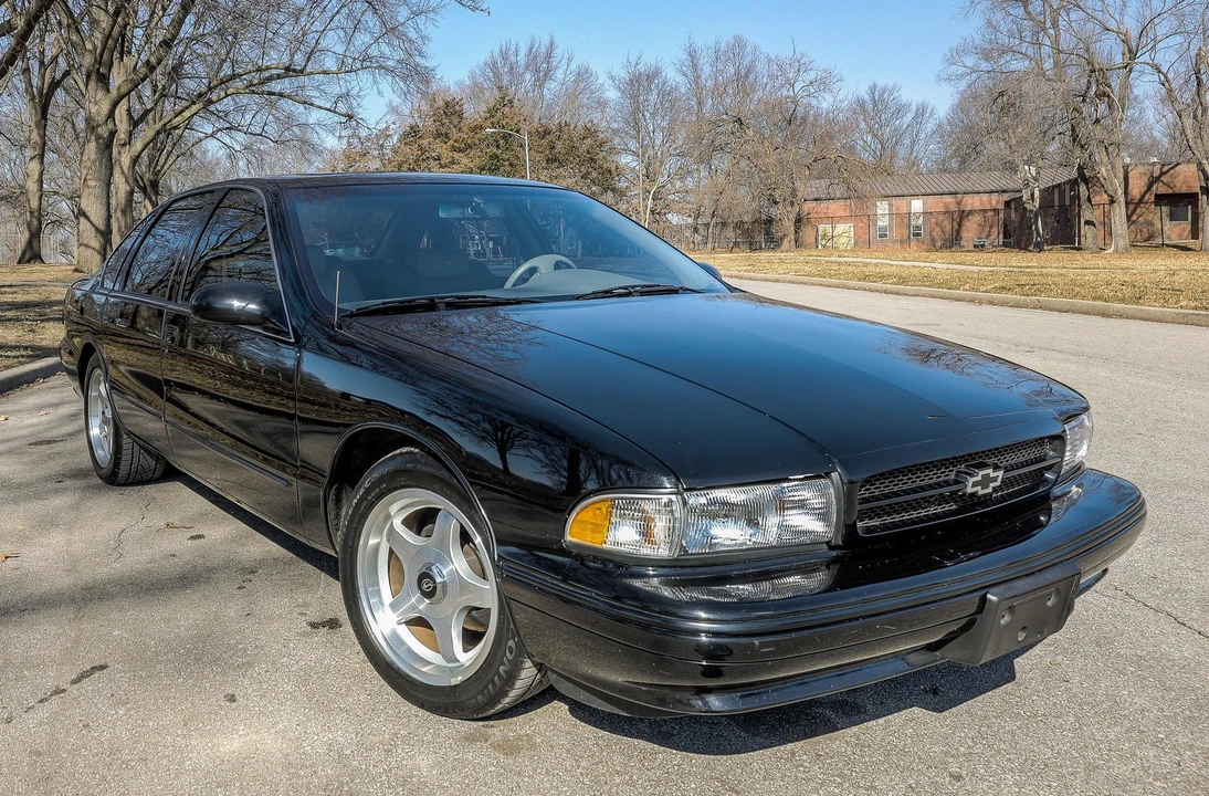 1996 Chevrolet Impala 7th Gen - Image 5 of 19