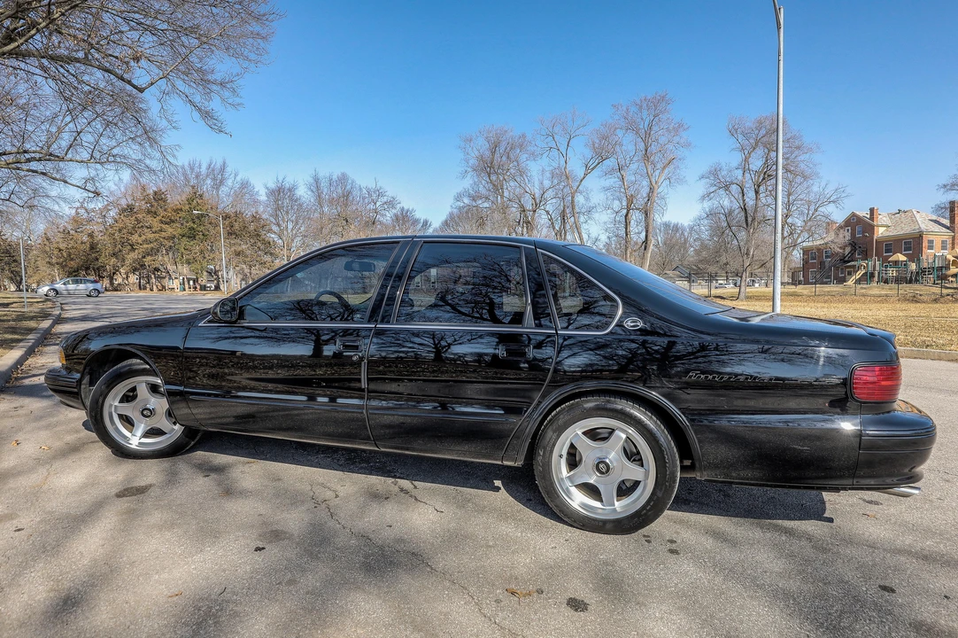 1996 Chevrolet Impala 7th Gen - Image 8 of 19
