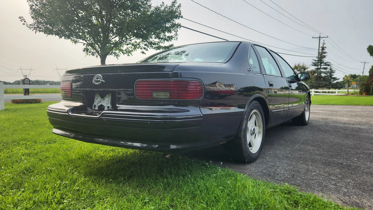 1996 Chevrolet Impala 7th Gen - Image 2 of 31