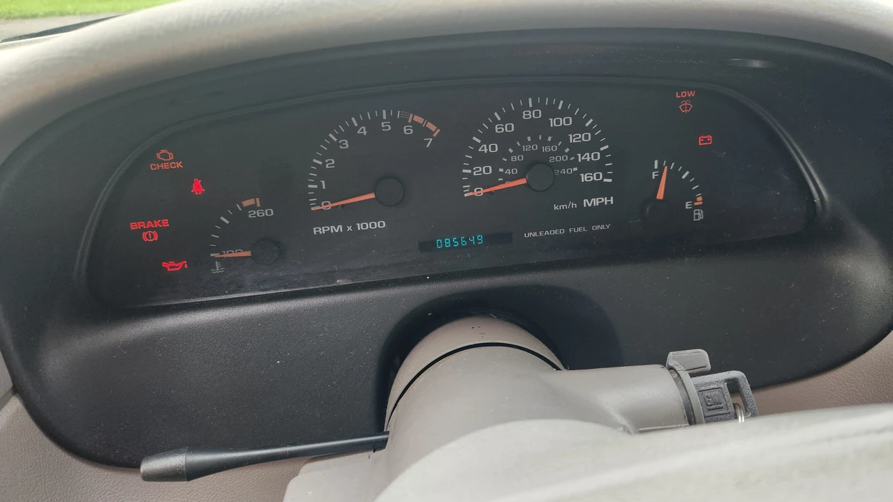 1996 Chevrolet Impala 7th Gen - Image 25 of 31