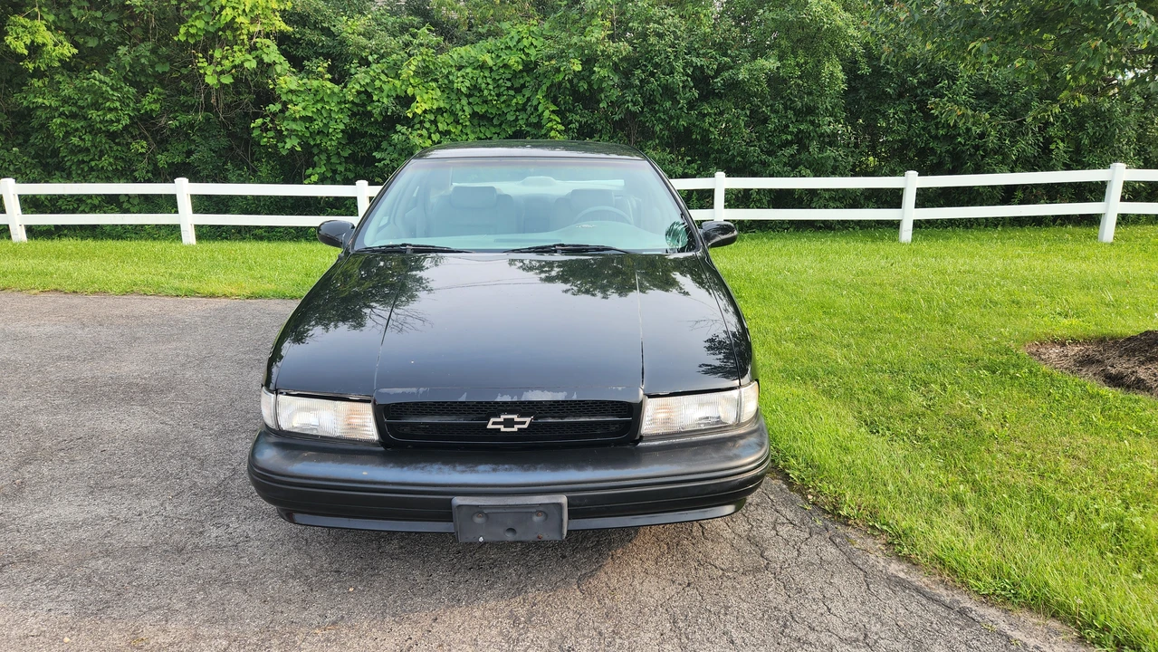1996 Chevrolet Impala 7th Gen - Image 3 of 31