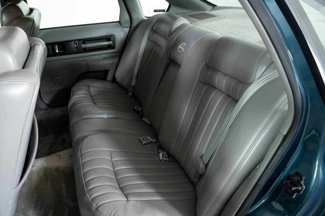 1996 Chevrolet Impala 7th Gen - Image 26 of 31