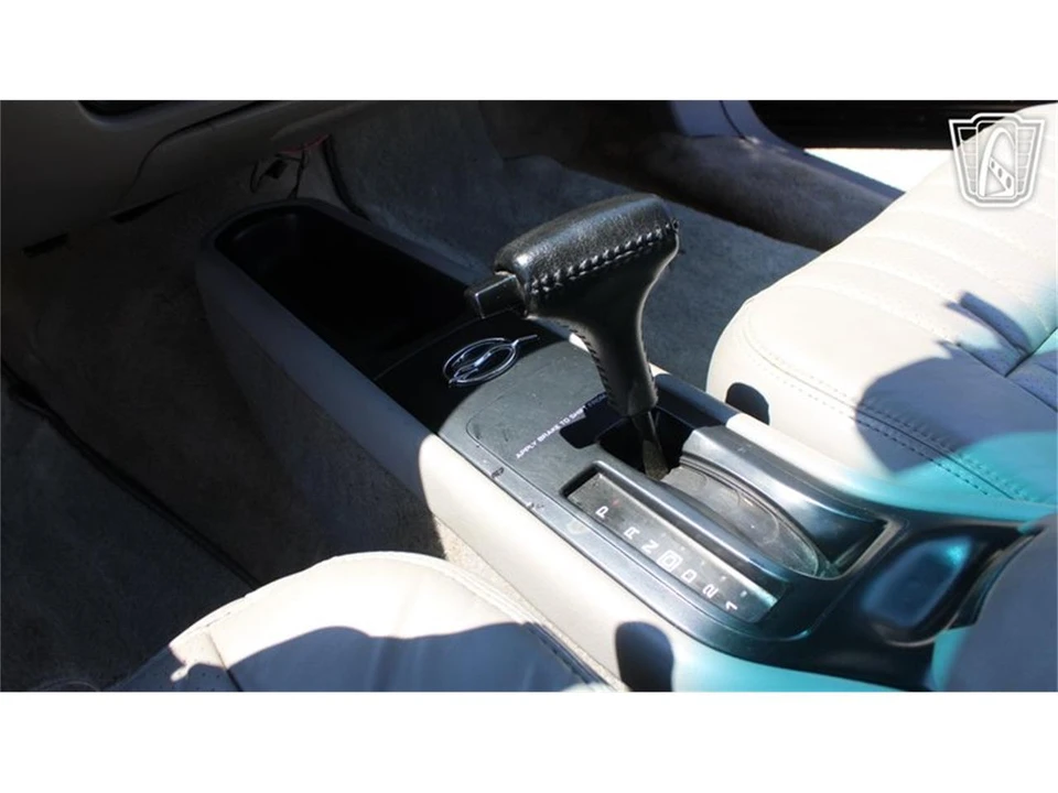 1996 Chevrolet Impala 7th Gen - Image 16 of 31