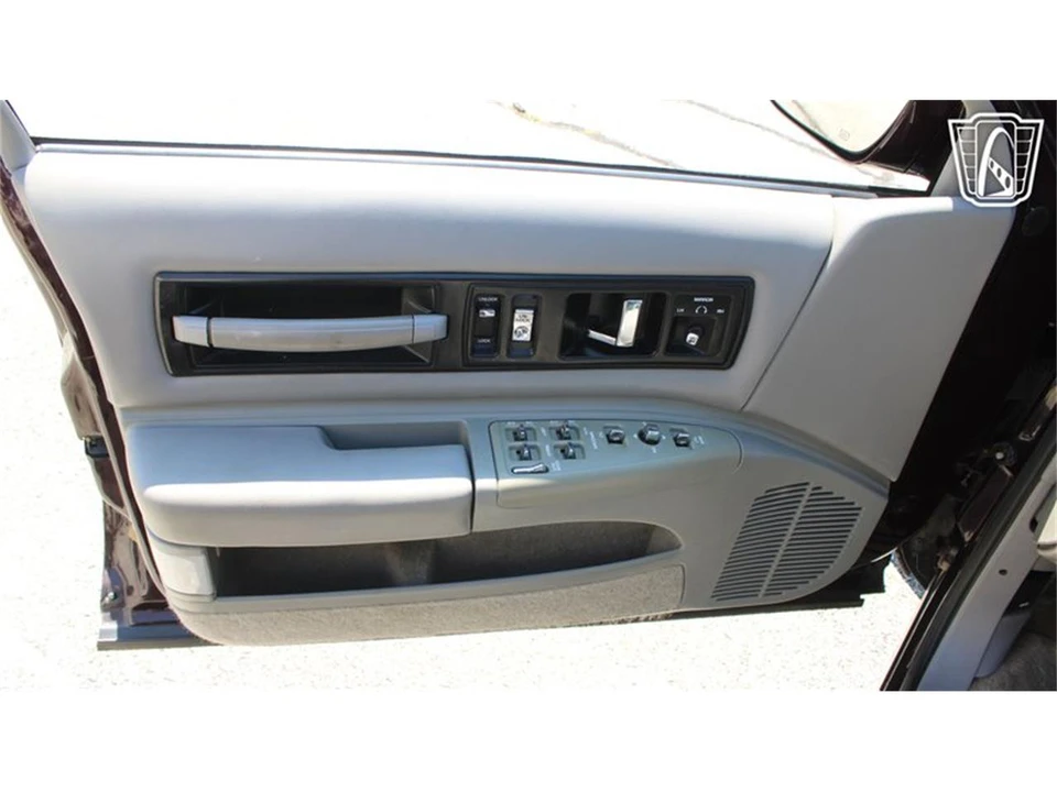 1996 Chevrolet Impala 7th Gen - Image 12 of 31