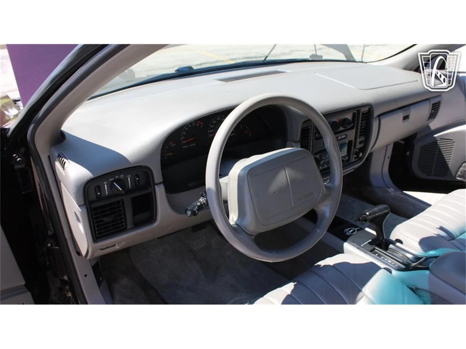 1996 Chevrolet Impala 7th Gen - Image 13 of 31