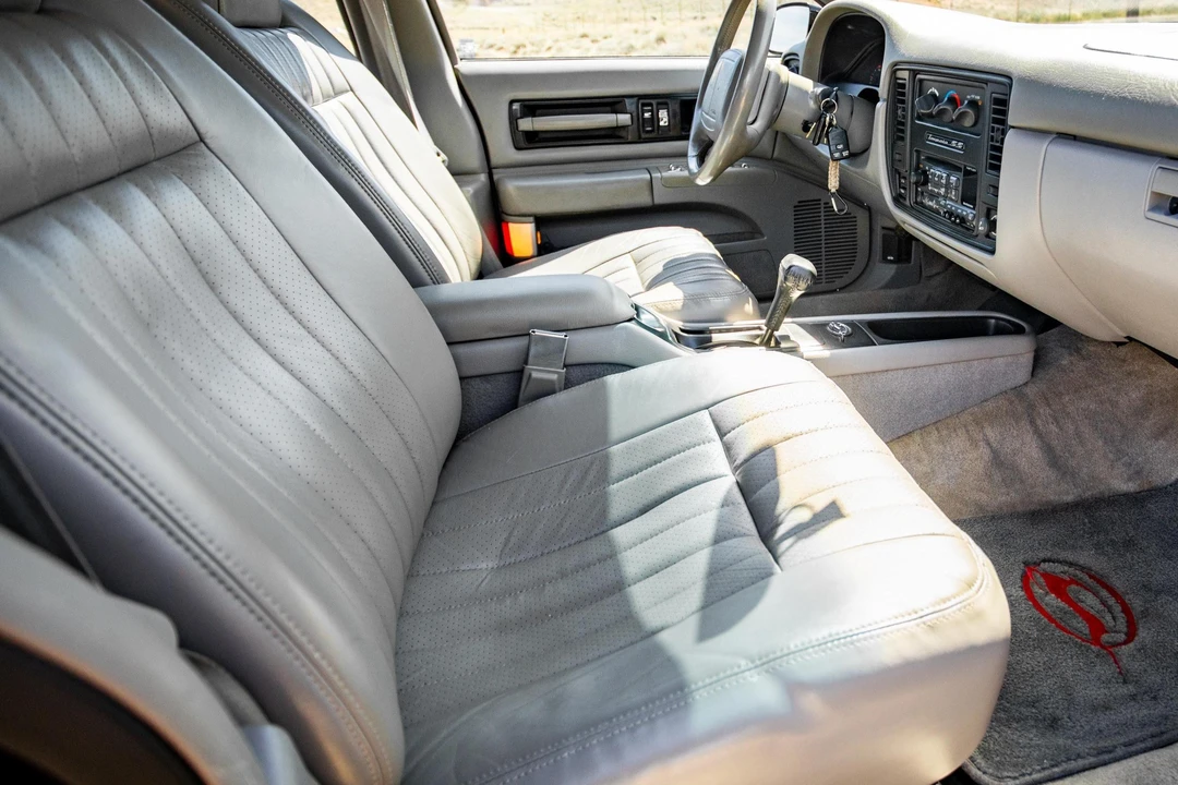 1996 Chevrolet Impala 7th Gen - Image 27 of 31