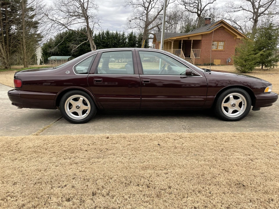 1996 Chevrolet Impala 7th Gen - Image 16 of 31