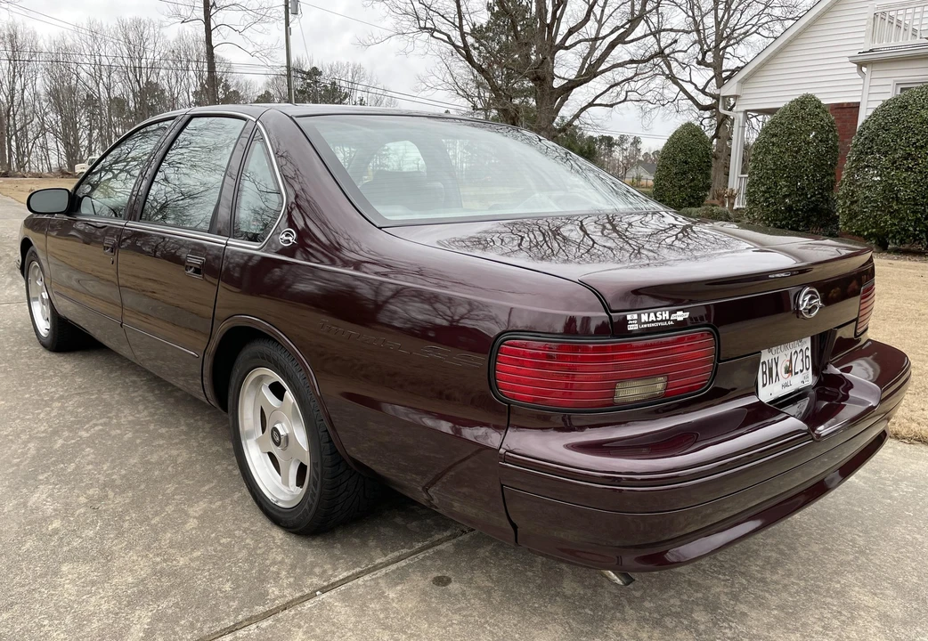 1996 Chevrolet Impala 7th Gen - Image 4 of 31